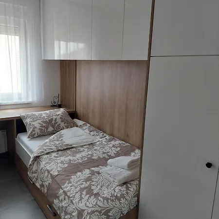 Stan Na Dan Stublina Apartment Bijeljina Exterior photo