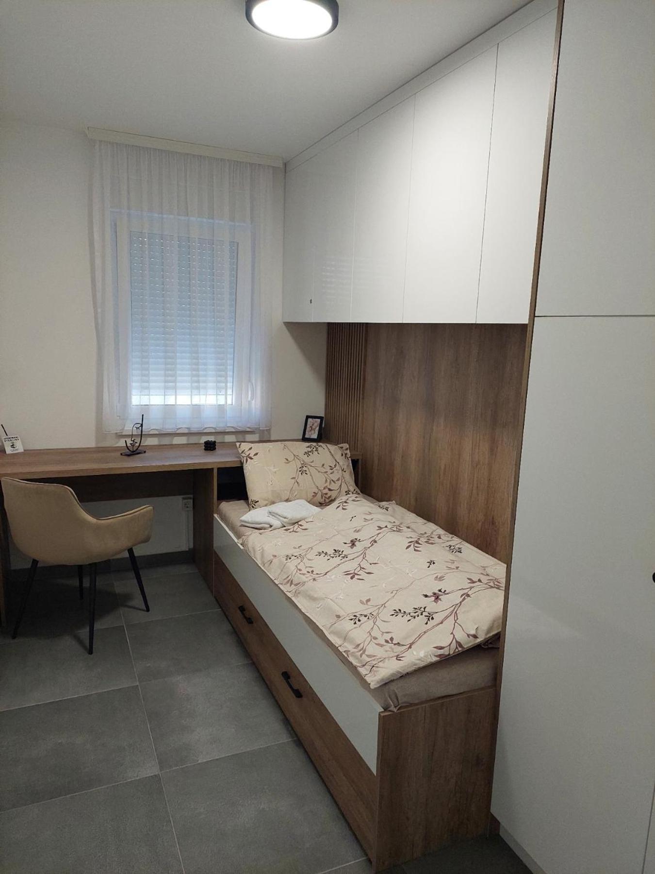 Stan Na Dan Stublina Apartment *